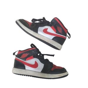 Kids 12C Air Jordan MID sneakers